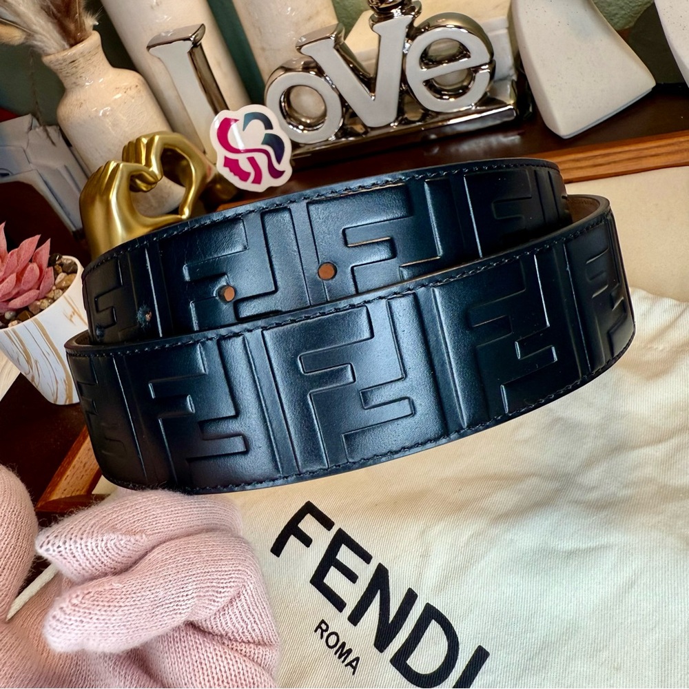 EUC FENDI Calfskin F is Fendi FF 1974 Embossed Belt - Picture 7 of 10